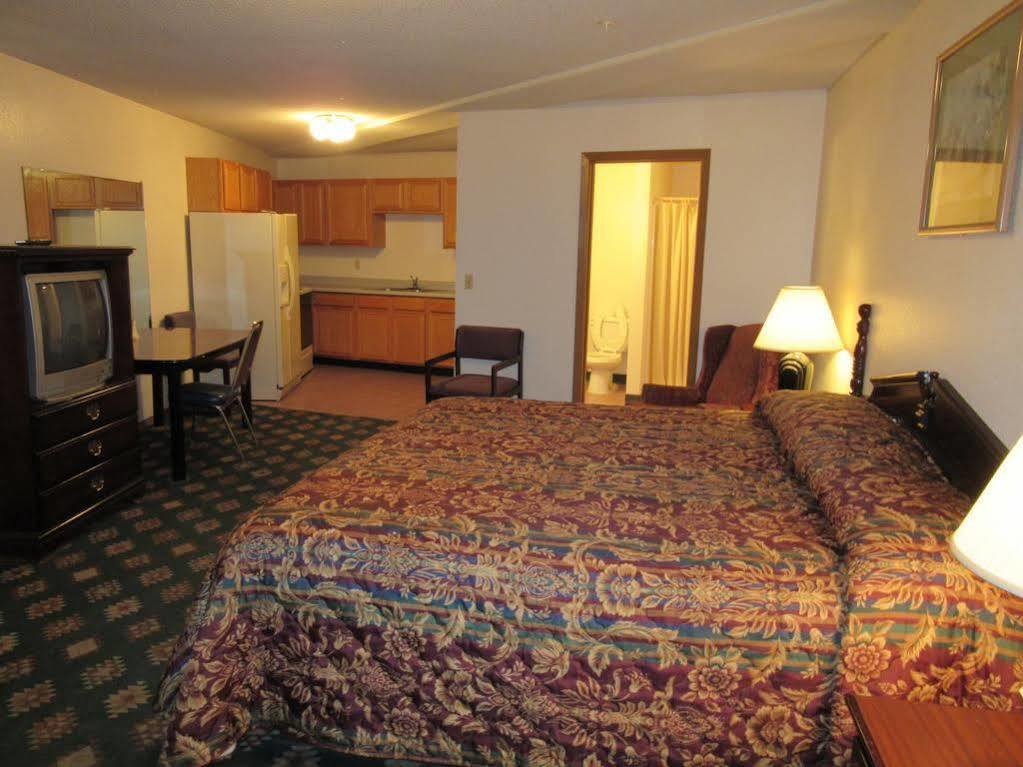 Western Holiday Motel Wichita Esterno foto
